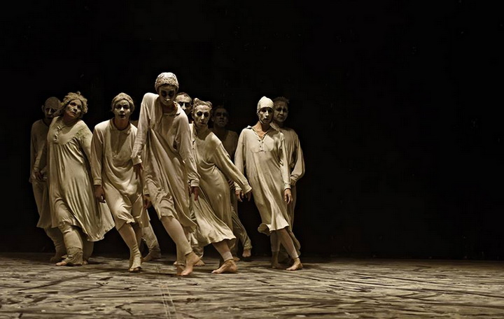 il teatro di teatro di Maguy Marin.