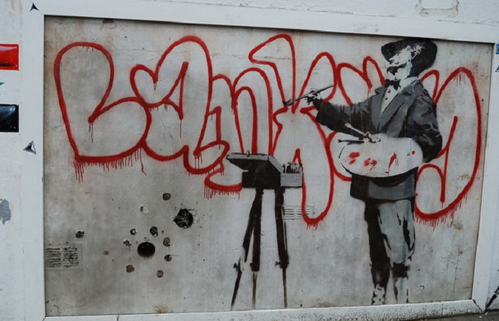 Graffiti Painter, Banksy – Acklam Road, Londra © Freddie Fryd