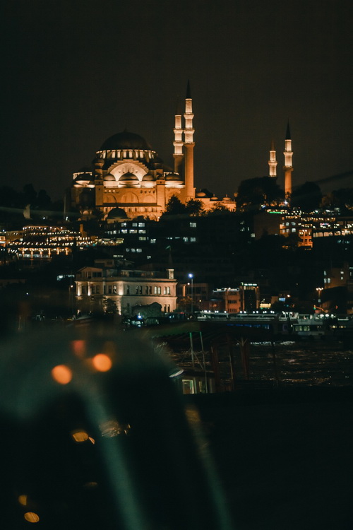 İstanbul © Tolga Ahmetler